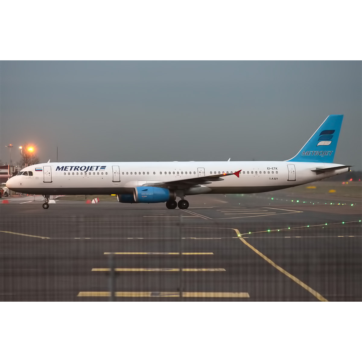 Aviationtag Metrojet - Airbus A321 - EI-ETK