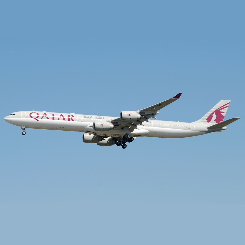 Aviationtag Qatar Airway - Airbus A340 - A7-AGB