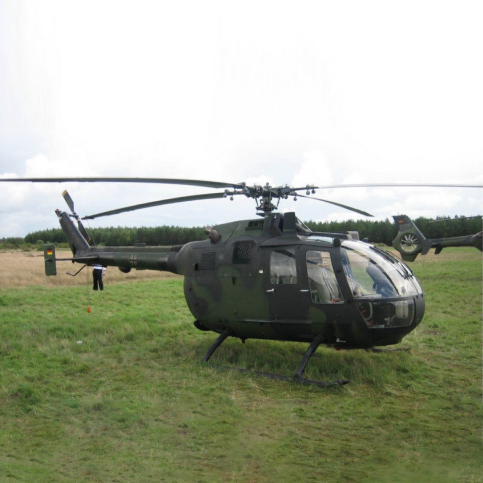 Aviationtag Bundeswehr Helicopter Bo 105 - 86+14 Green