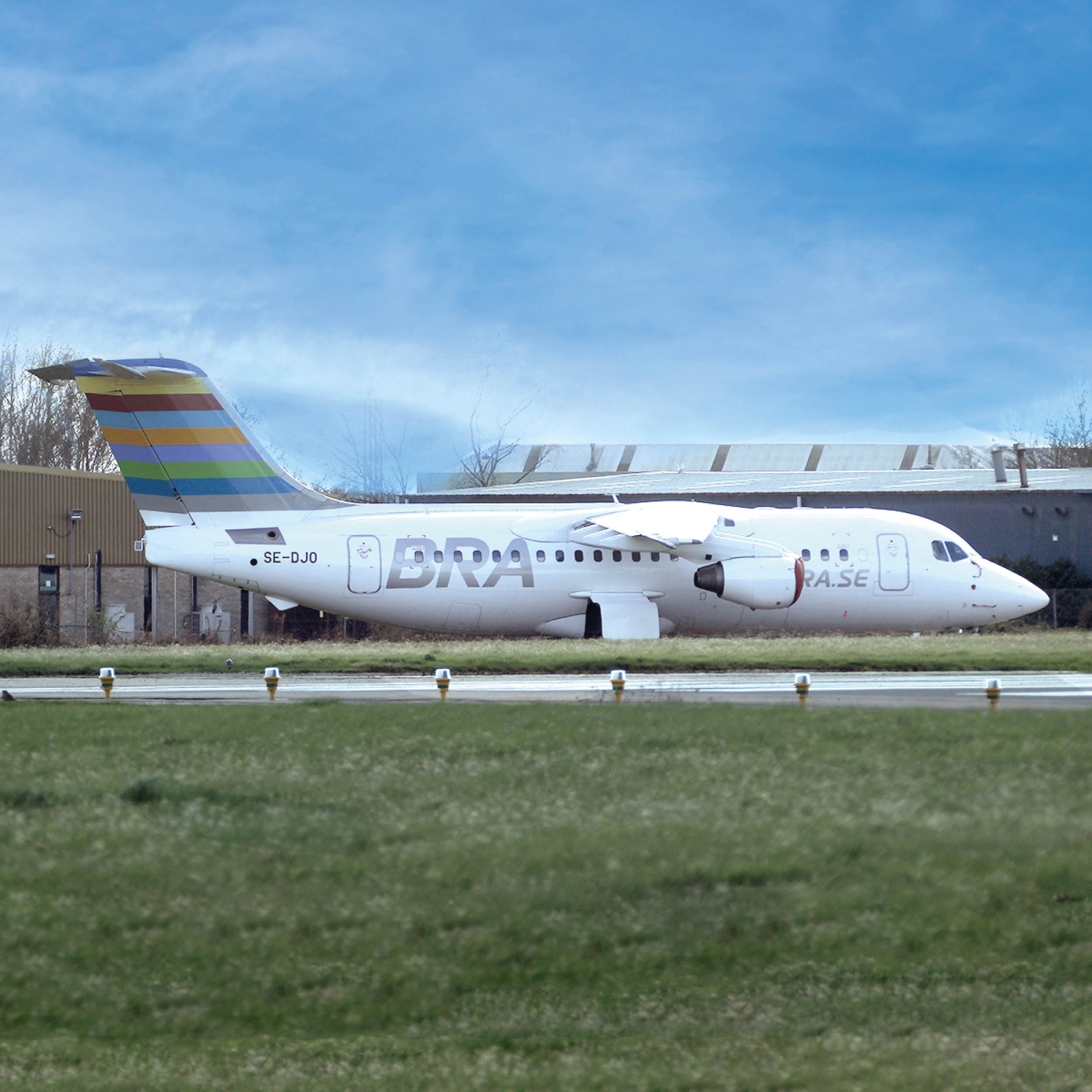 Aviationtag Braathens - BAE Avro RJ85 - SE-DJO White